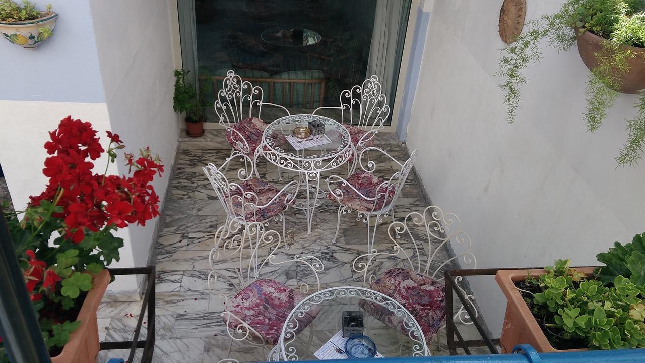 Villa Athena Giardini-Naxos Exterior foto
