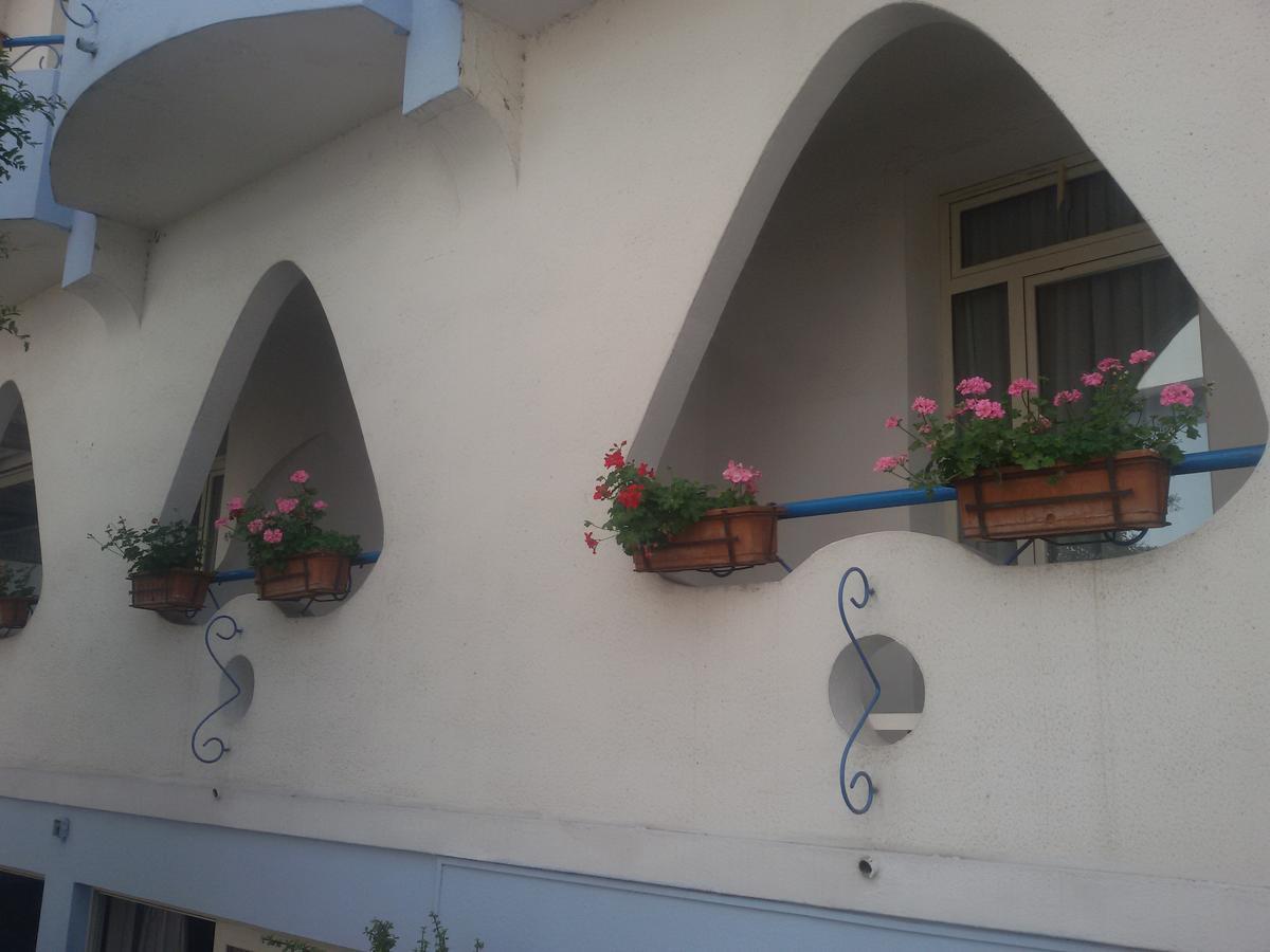 Villa Athena Giardini-Naxos Exterior foto